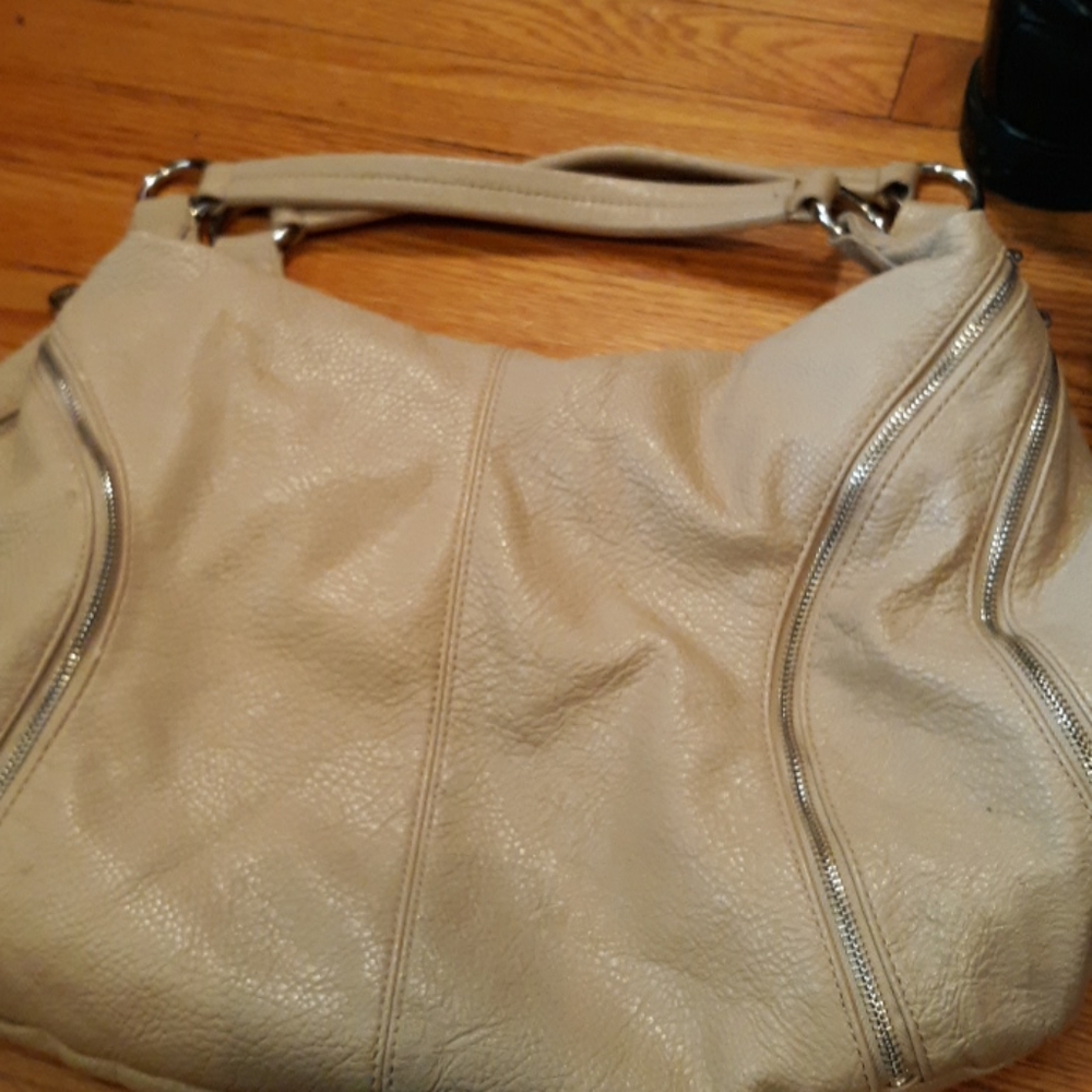 Purse - Picture 4 of 4